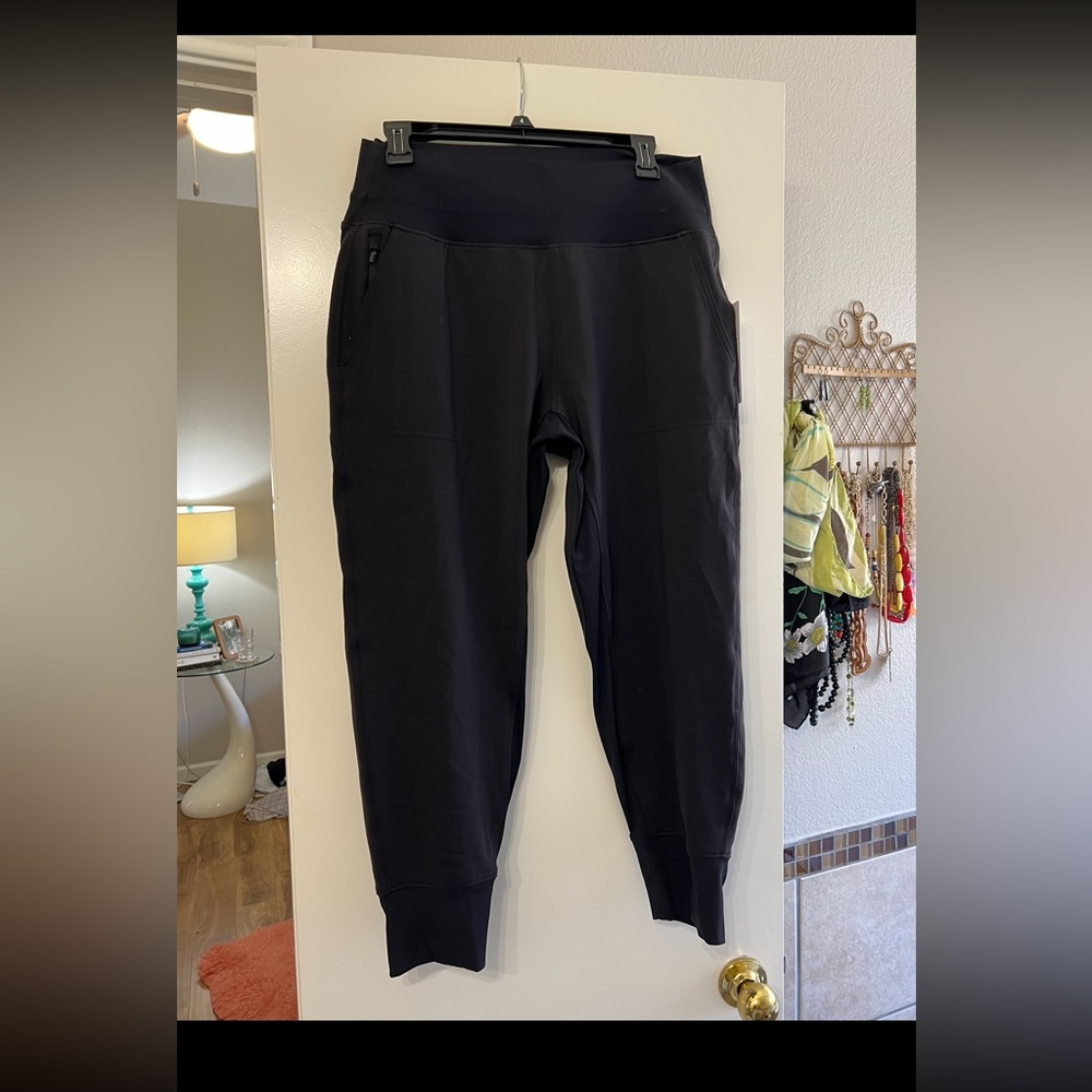 EUC Athleta Venice Jogger Pants Large Petite LP Black